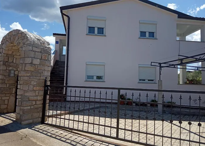 Apartment Alina